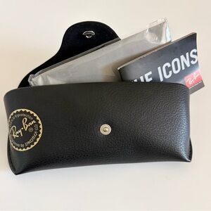 NEW Ray-Ban Black Leather Sunglass Case with Gray Cloth & Icons Booklet